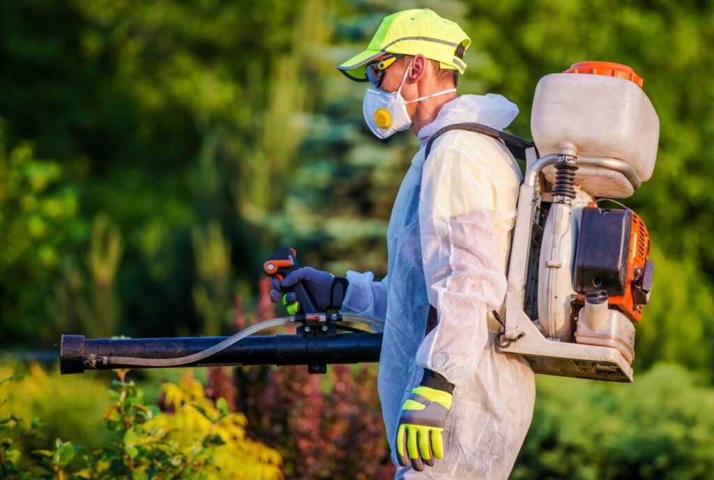 garden-pest-control-service.jpg